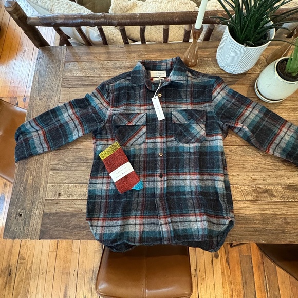 Imogene and Willie Hall CPO Shirt and Socks - Picture 1 of 4